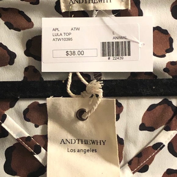 Leopard Print Top - Picture 2 of 3